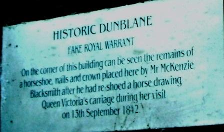 VictoriaHorseshoeSign