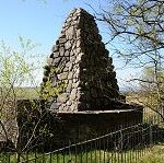 Parking cars by Macrae Monument on Sheriffmuir